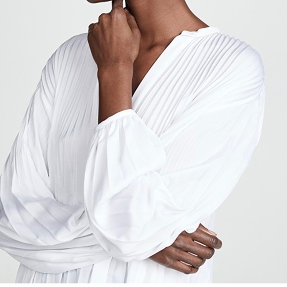 Vince Chevron Pleated Blouse Optic White - Picture 3 of 12